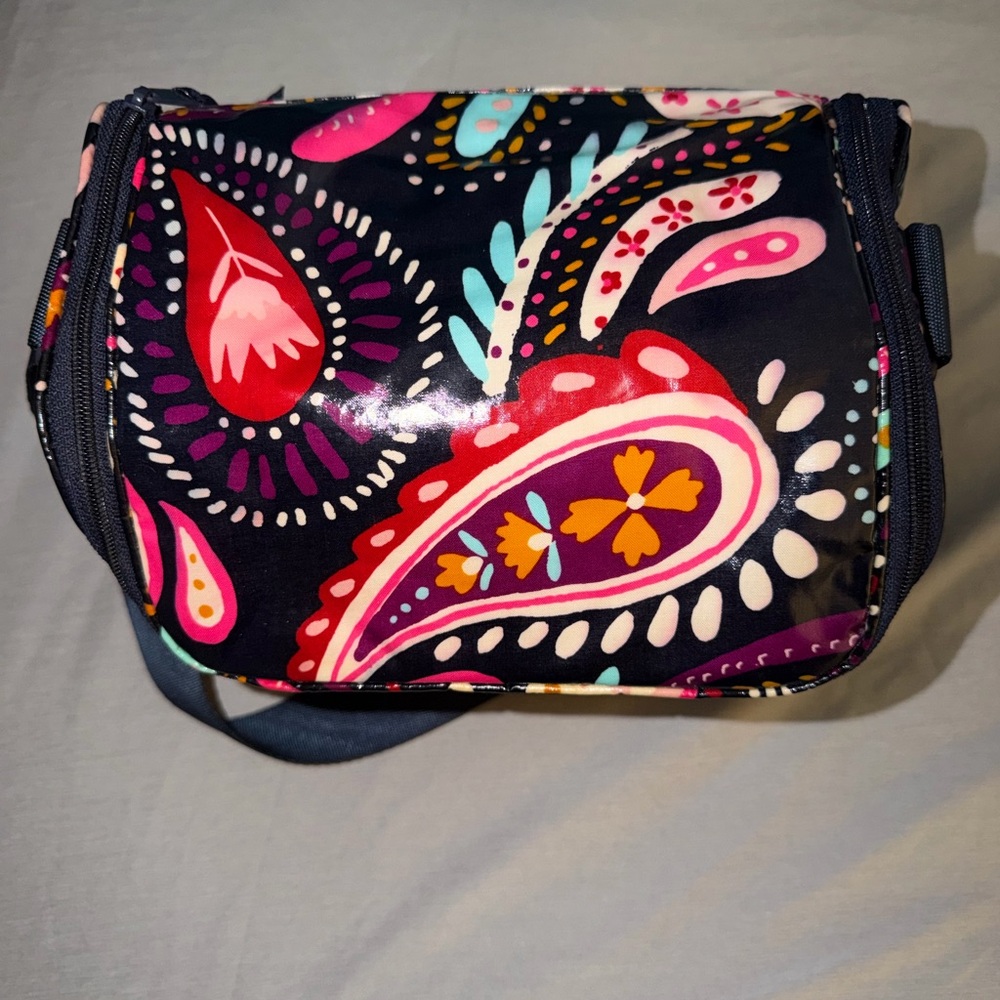 Vera Bradley Printed Paisley Lighten Up Lunch